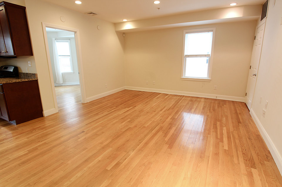 12 Homer St, Brookline Village