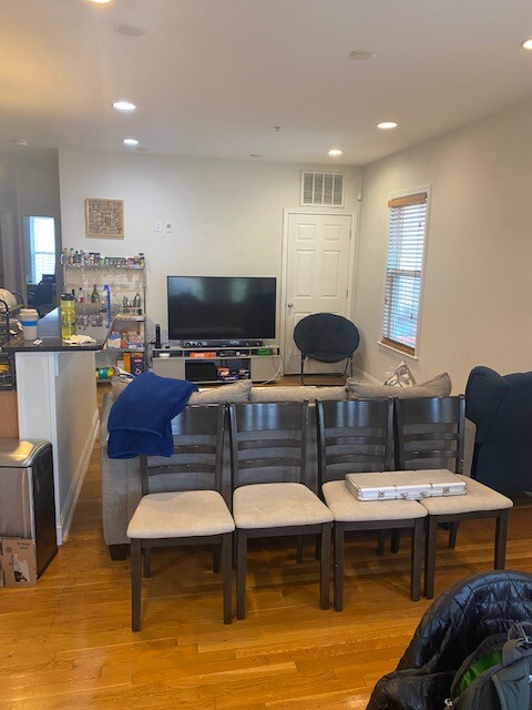 12 Homer St, Coolidge Corner