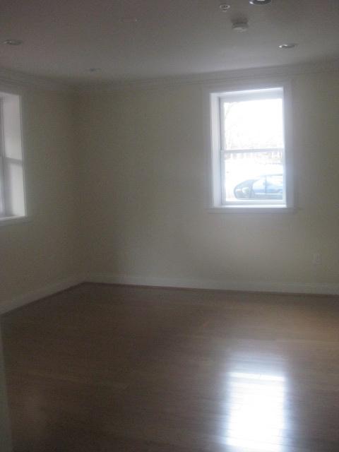 1803 Beacon St, Brookline