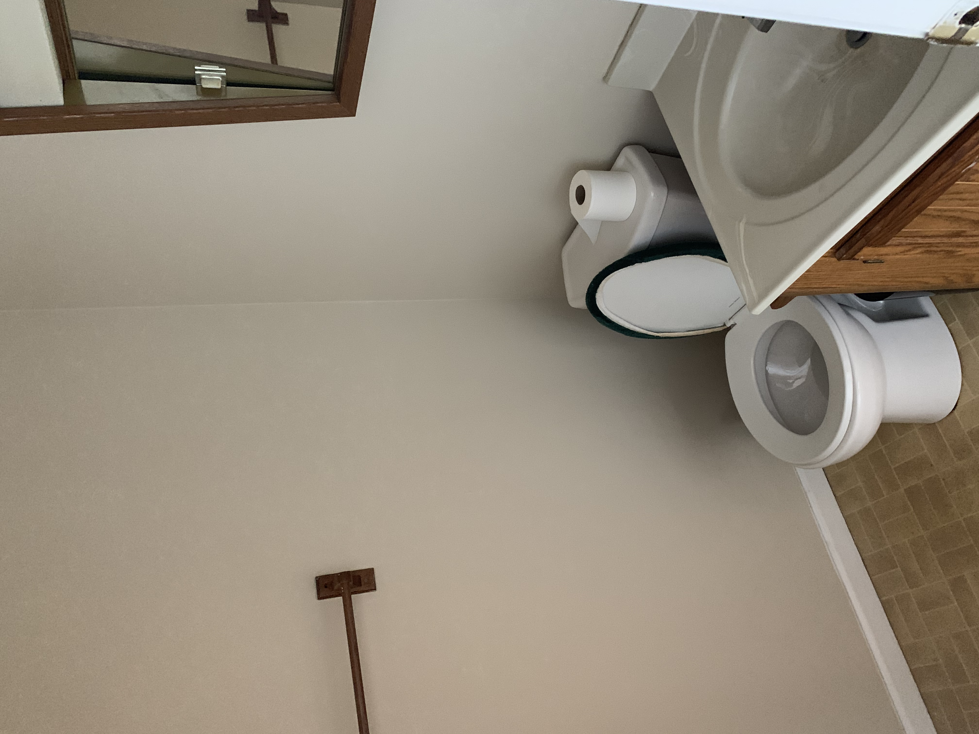 2 bed, 1.5 bath apartment for rent at 50 Hicks Ave Unit 15, Medford — photo 3 of 23