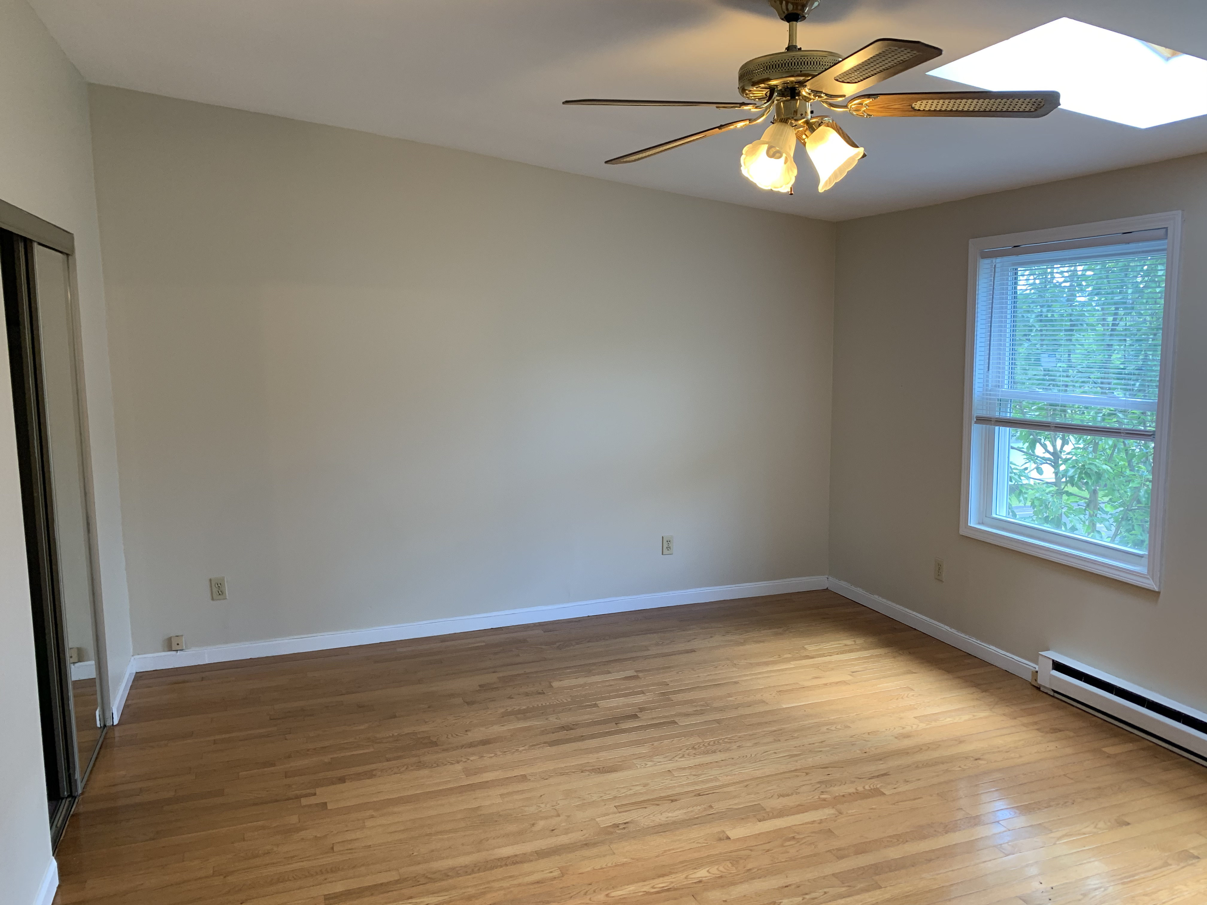2 bed, 1.5 bath apartment for rent at 50 Hicks Ave Unit 15, Medford — photo 9 of 23