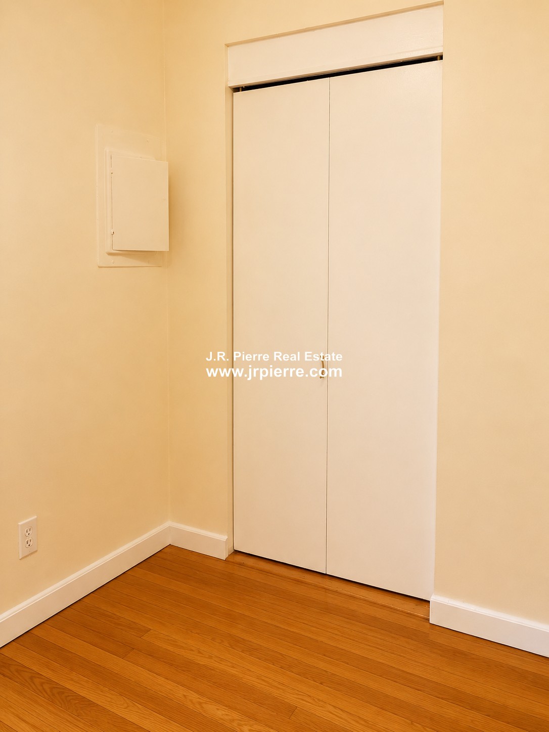 Photos of apartment on Broadway,Somerville MA 02145