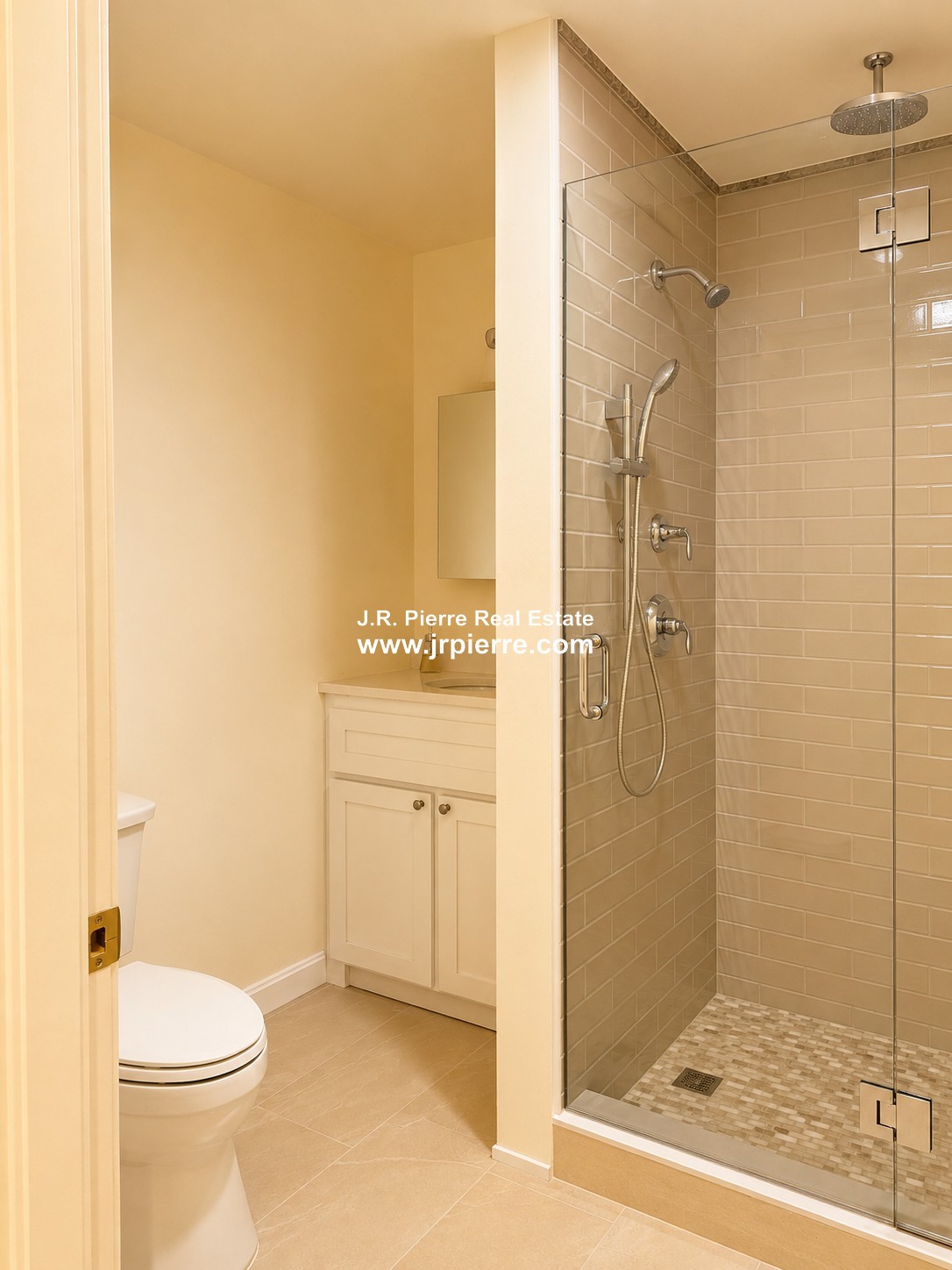 Photos of apartment on Broadway,Somerville MA 02145
