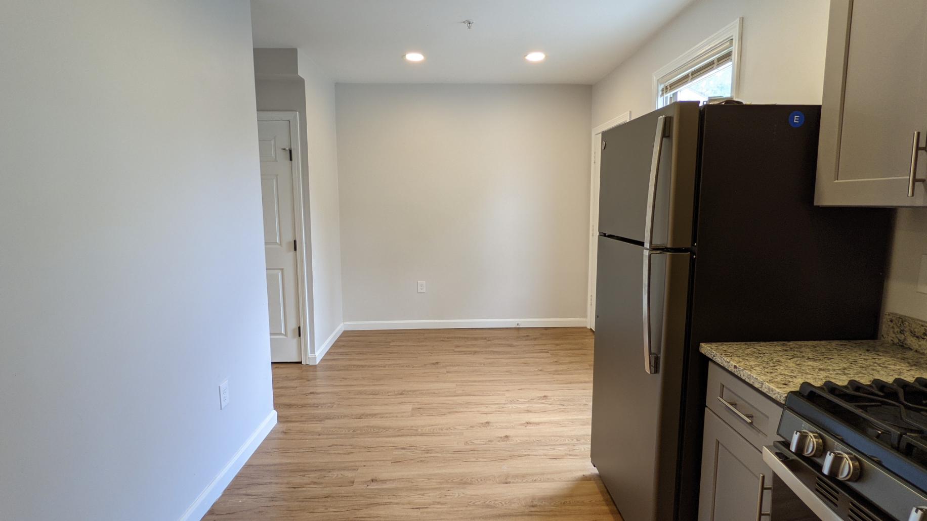 3 bed, 2 bath apartment for rent at 22 Lawton Pl Unit 0, Waltham — photo 3 of 14