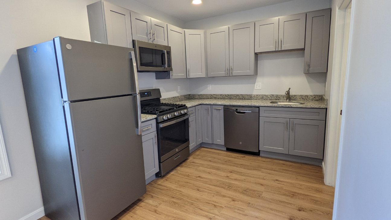3 bed, 2 bath apartment for rent at 22 Lawton Pl Unit 0, Waltham — photo 1 of 14