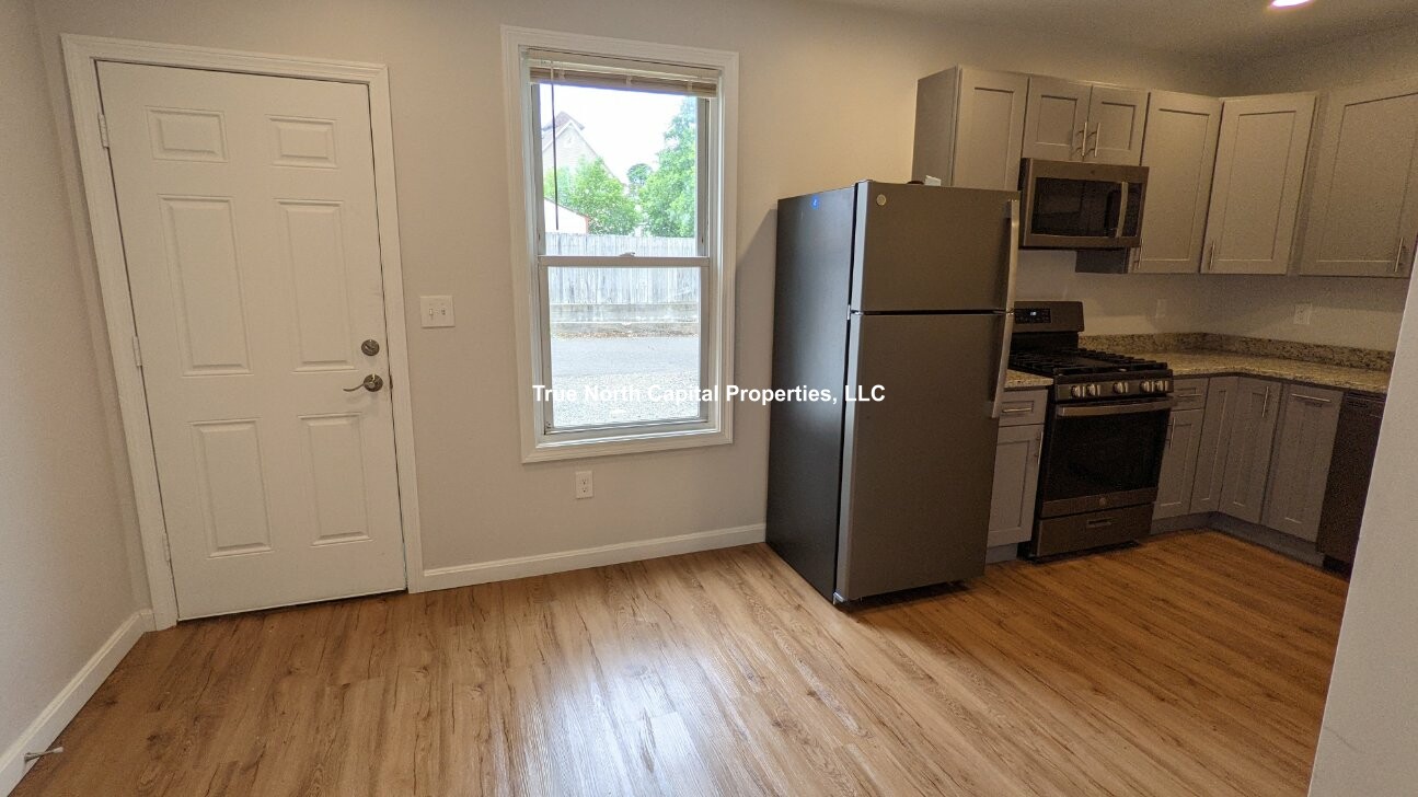 Photos of apartment on Lawton Pl.,Waltham MA 02453