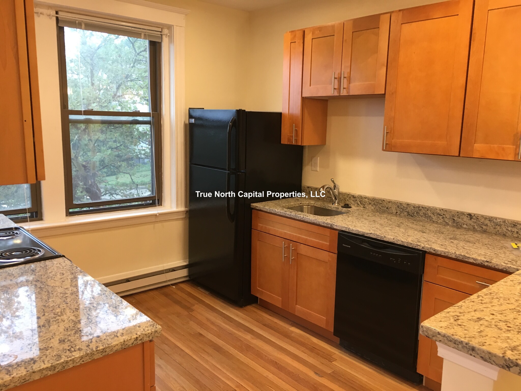 379 Broadway, Winter Hill