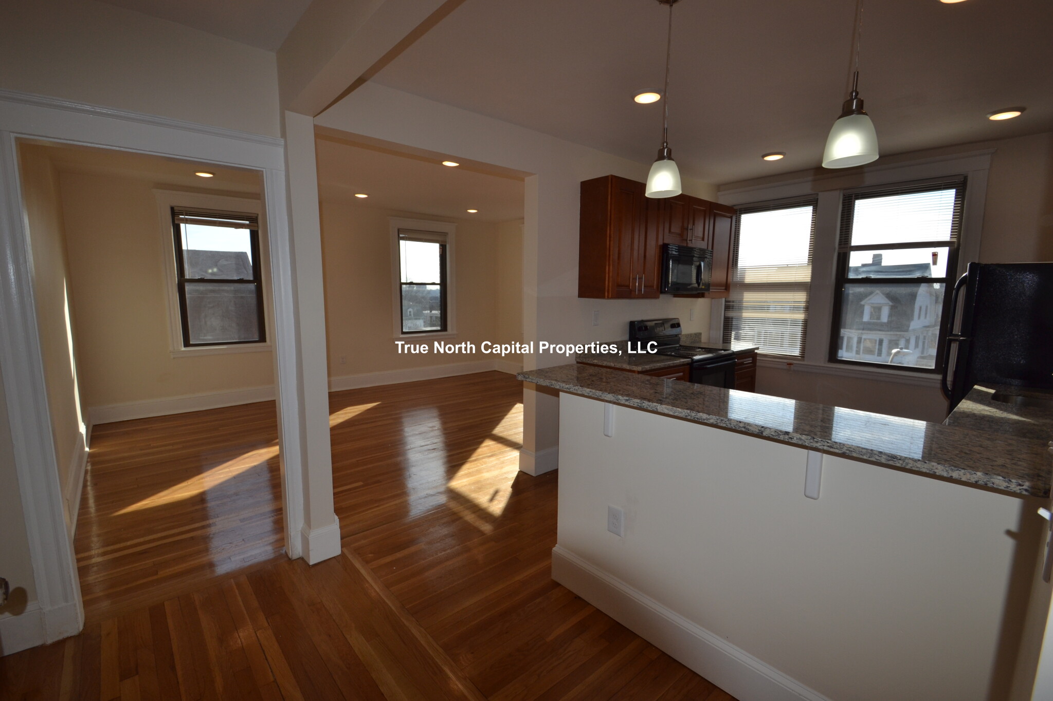 379 Broadway, Winter Hill