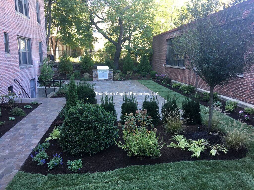 383 Broadway, Winter Hill