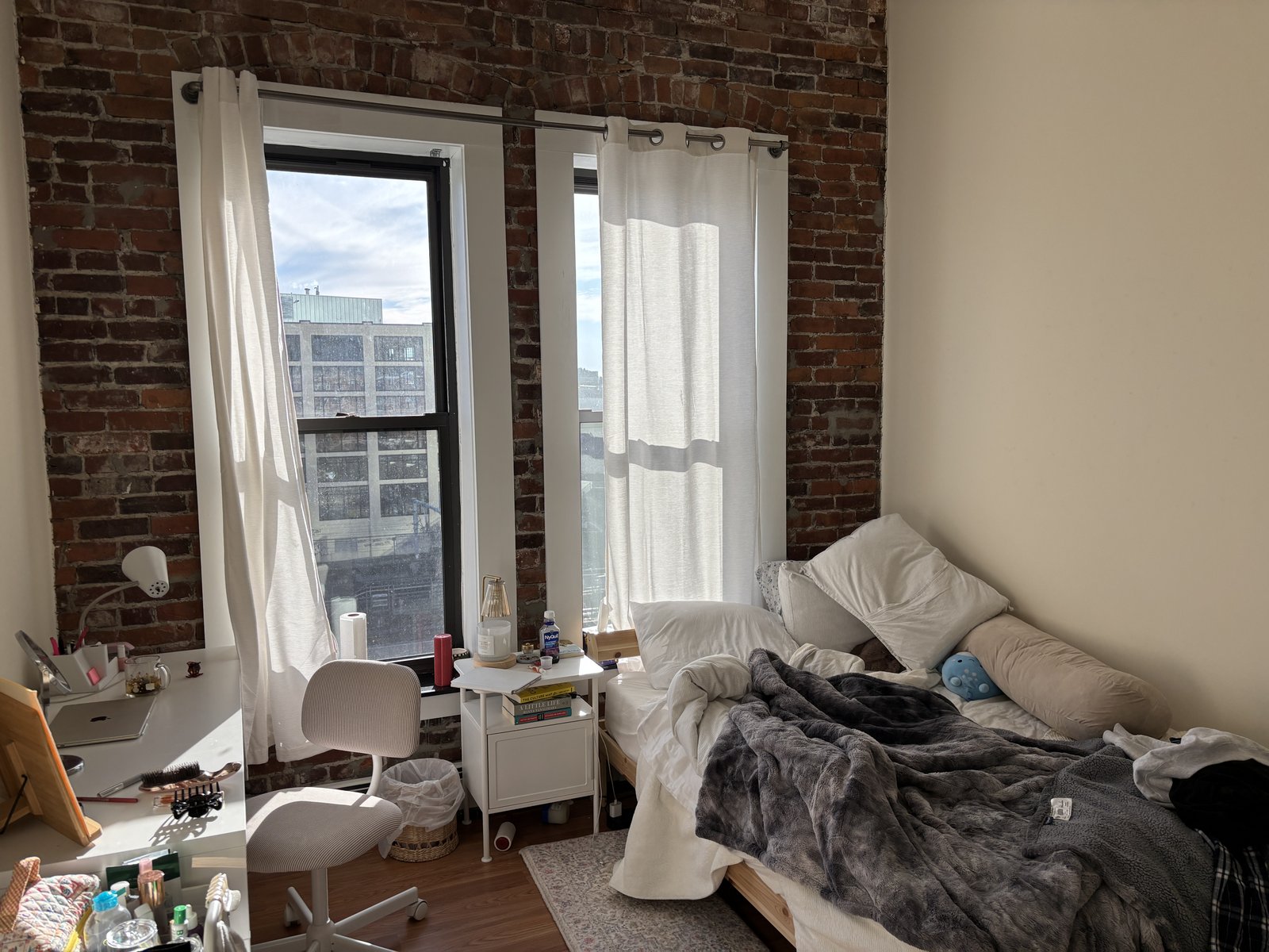 Photo 12 of 21 Cortes St. Unit PH