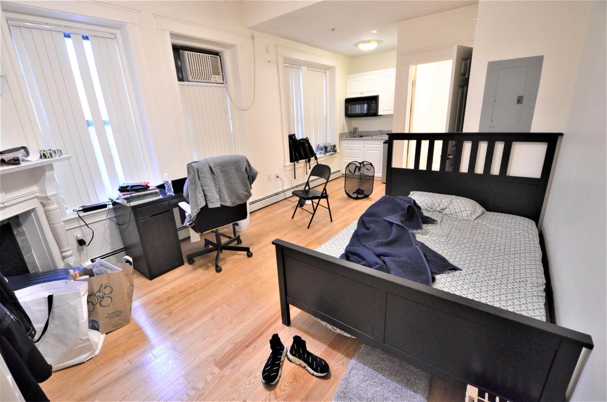 Photo 8 of 79 Westland Ave. Unit 18