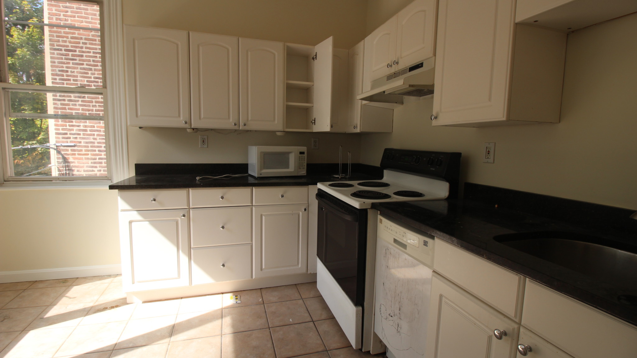 22 Euston St, Coolidge Corner