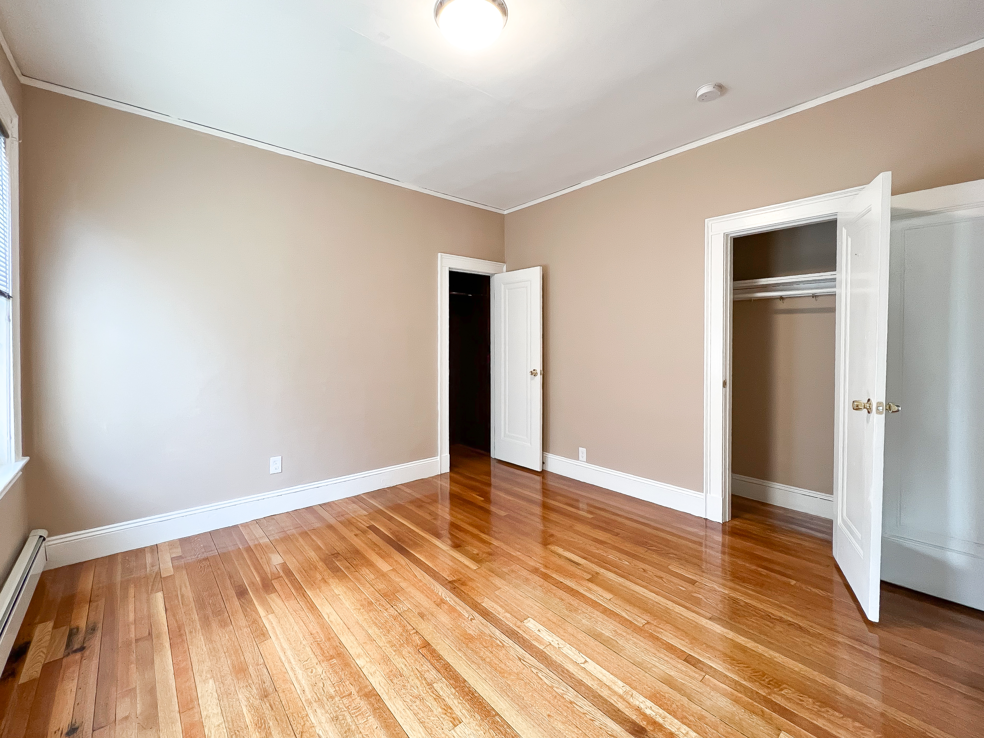 144 Winchester St, Coolidge Corner