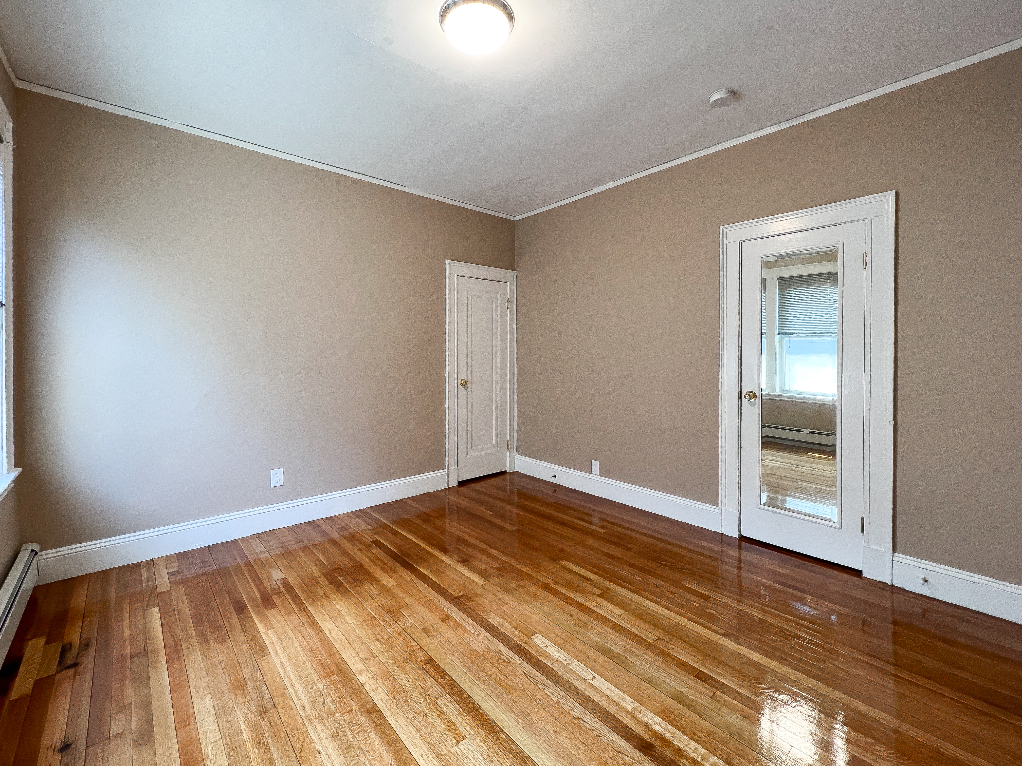 144 Winchester St, Coolidge Corner