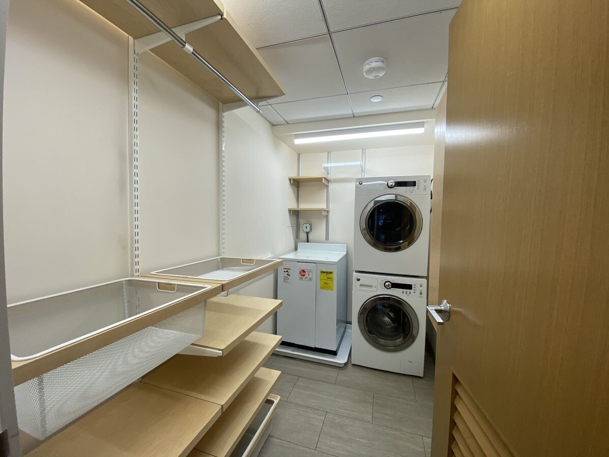 115 Mount Auburn, Harvard Square