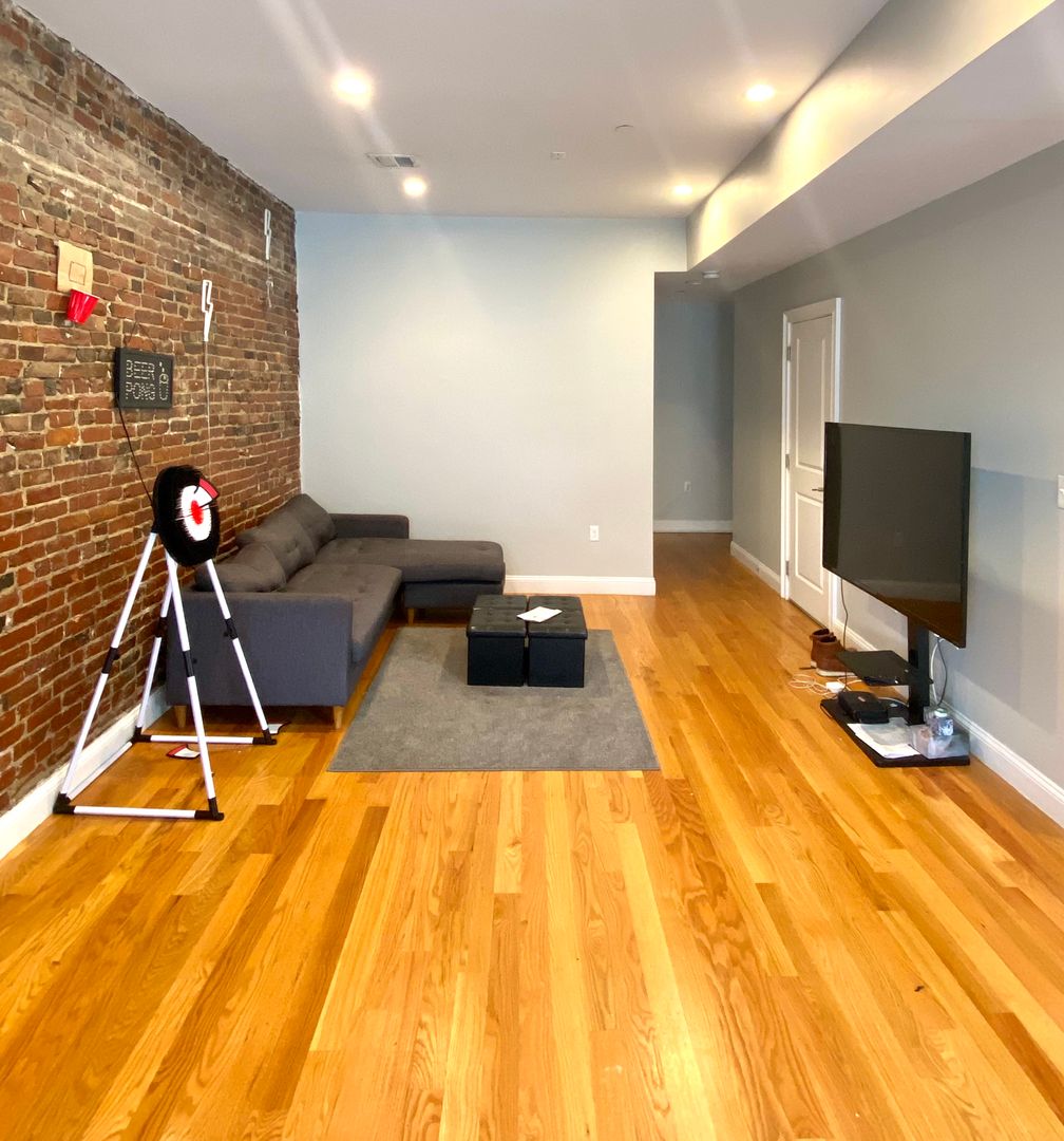 151 153 Meridian St, East Boston