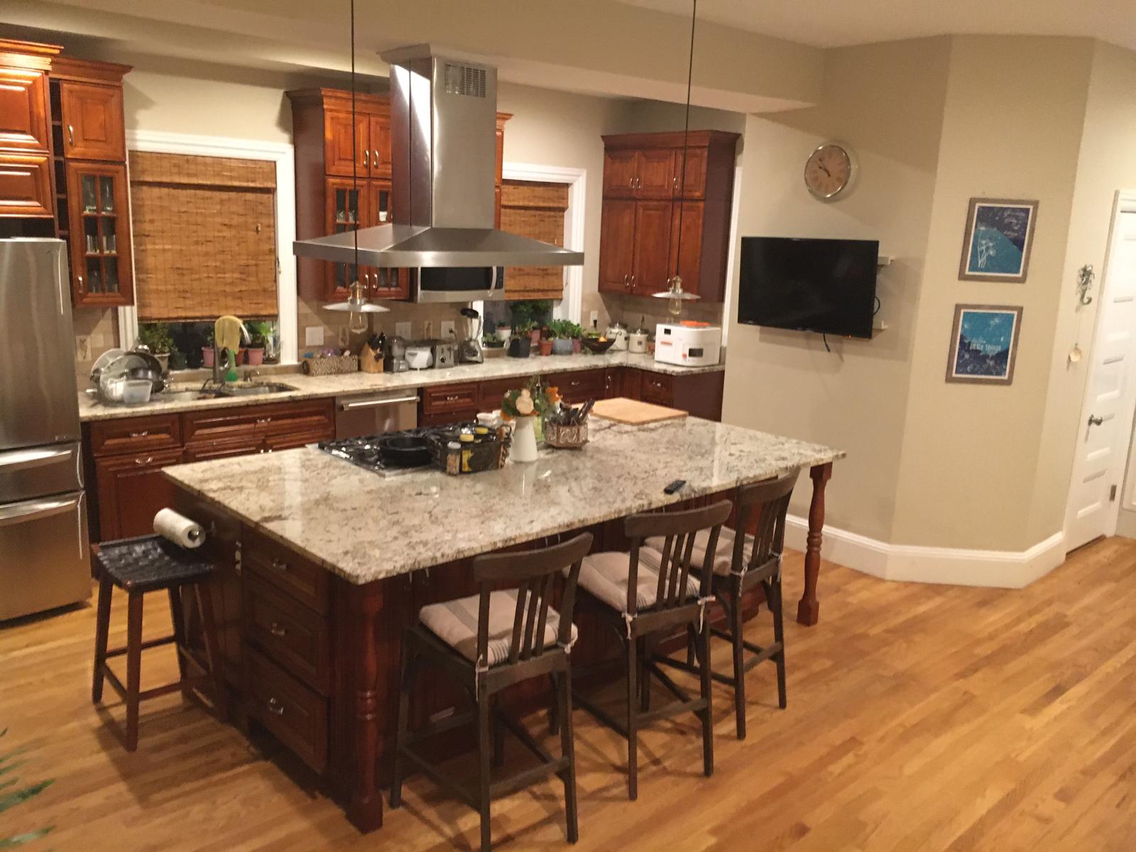 108 Walnut St, Newton