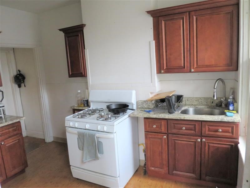 17 Putnam Ave, Cambridgeport