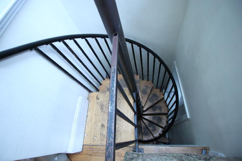 48 Ashford St, Allston