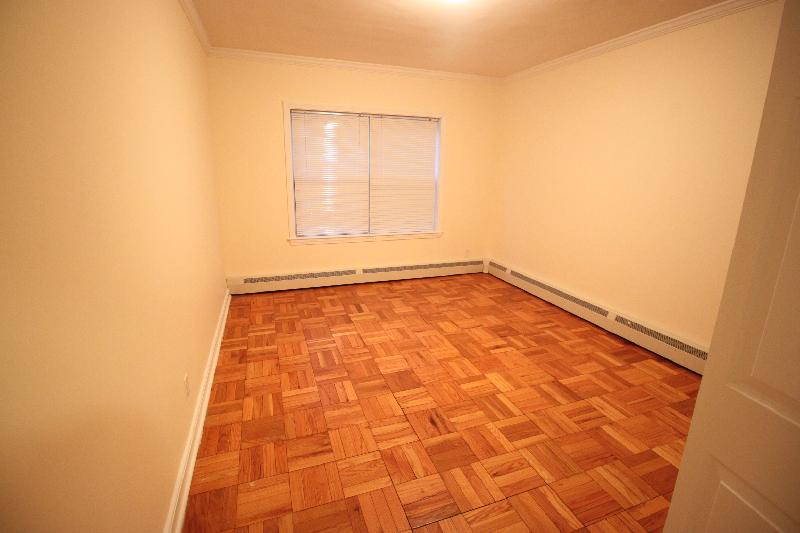 2 bed, 1 bath apartment for rent at 226 Independence Dr, Chestnut Hill — photo 11 of 18