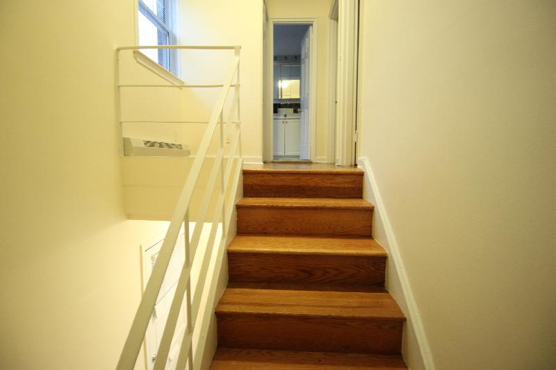 2 bed, 1 bath apartment for rent at 226 Independence Dr, Chestnut Hill — photo 12 of 18