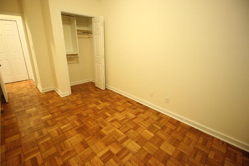 252 Independence Dr, Chestnut Hill