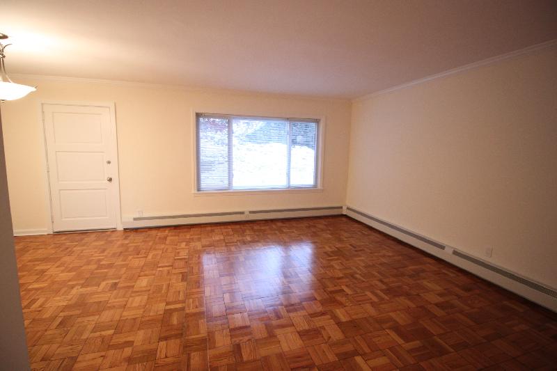 252 Independence Dr, Chestnut Hill