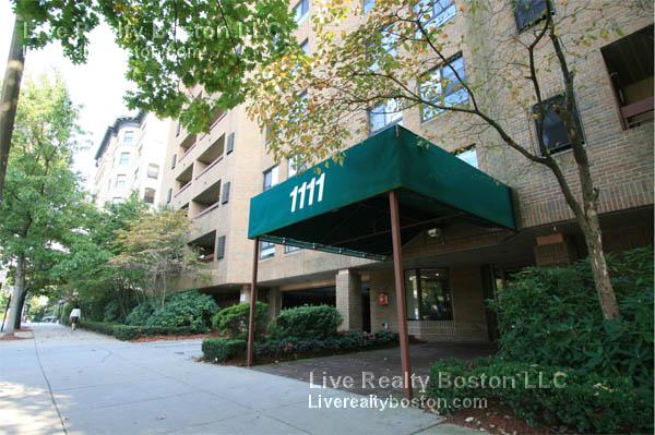 1111 Beacon St, Coolidge Corner