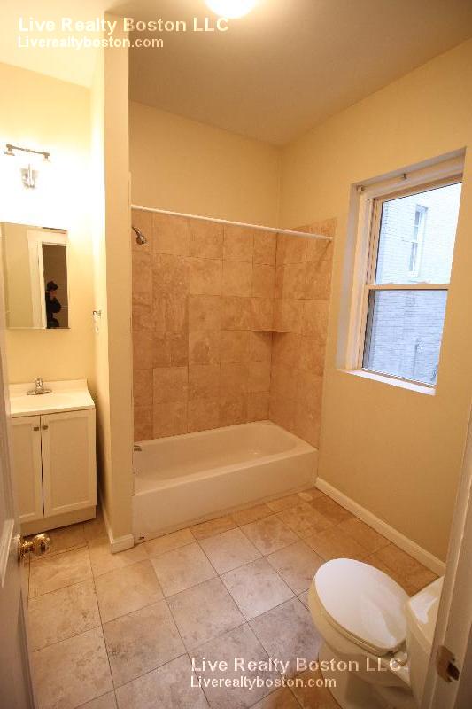 1197 Commonwealth Ave, Allston