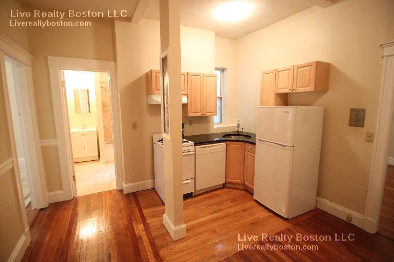 1197 Commonwealth Ave, Allston