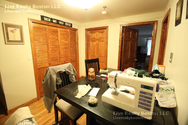 102 Allston St, Allston