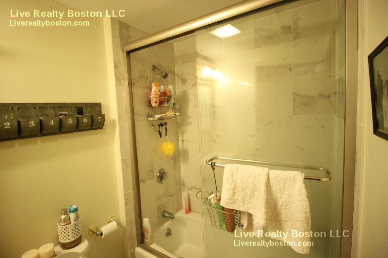 102 Allston St, Allston