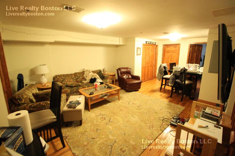 102 Allston St, Allston