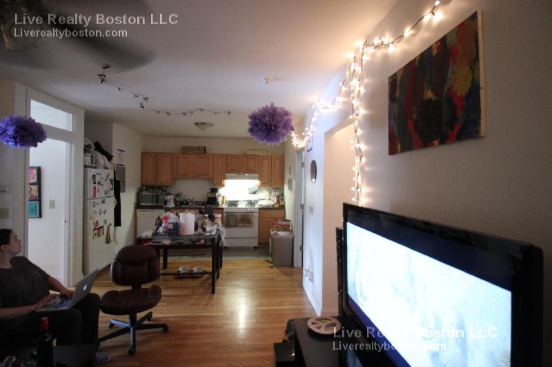 23 Cummings Rd, Brighton