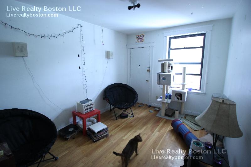 23 Cummings Rd, Brighton