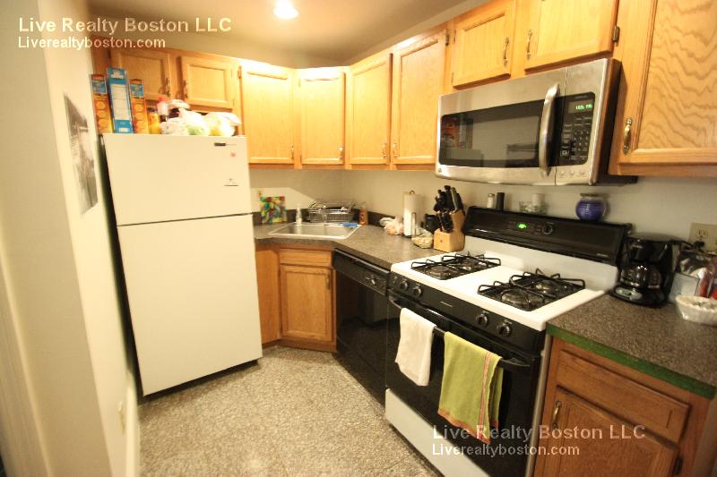 1254 Commonwealth Ave, Allston