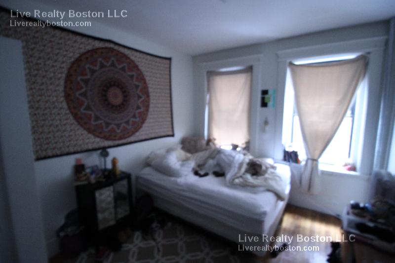 1254 Commonwealth Ave, Allston