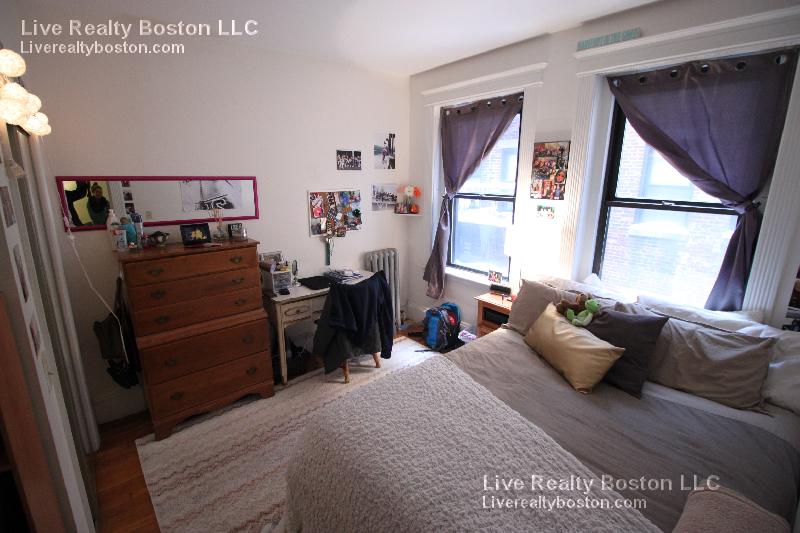 1254 Commonwealth Ave, Allston
