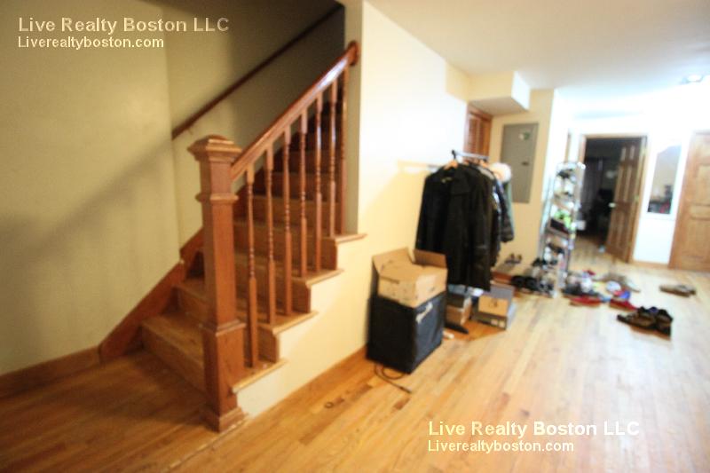 102 Allston St, Allston