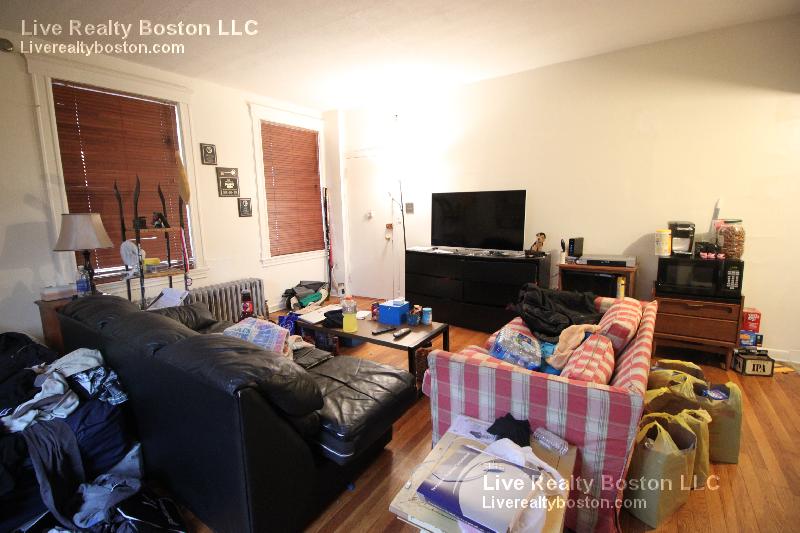 153 Brighton Ave, Allston