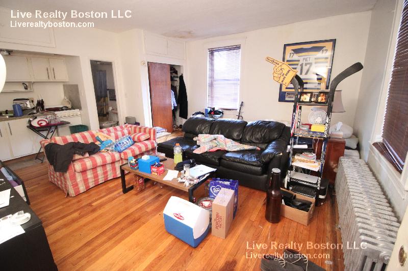 153 Brighton Ave, Allston