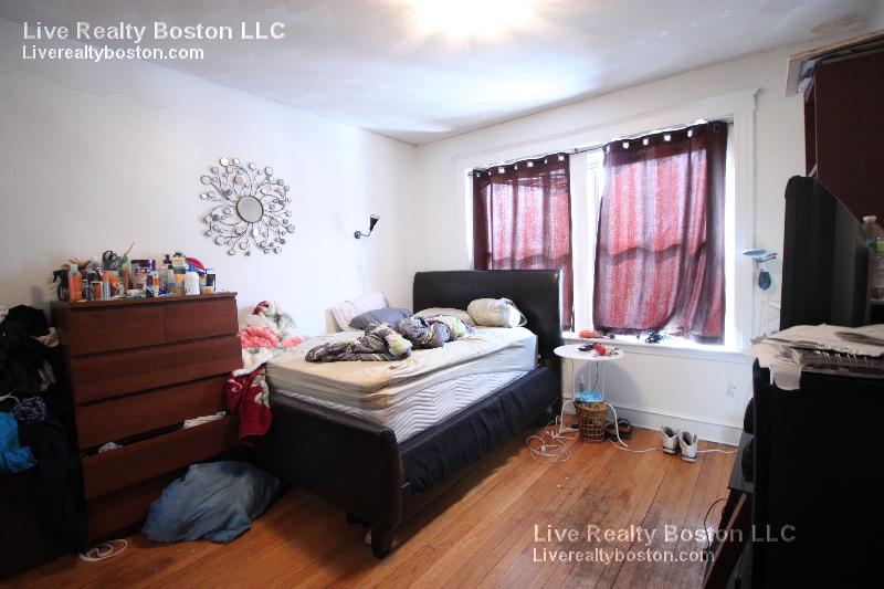 17 Cummings Rd, Brighton