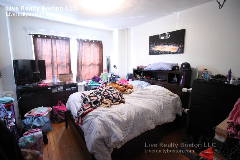 17 Cummings Rd, Brighton