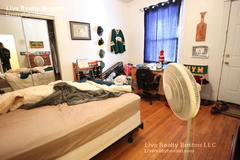 29 Cummings Rd, Brighton