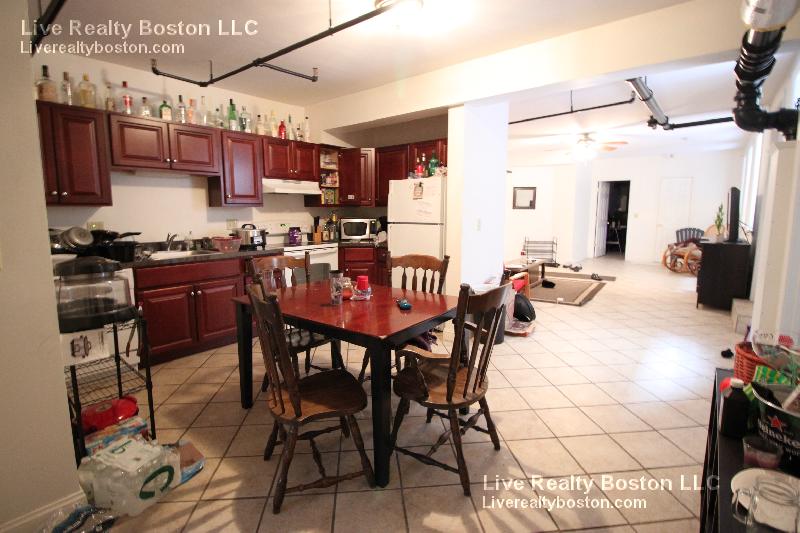 1258 Commonwealth Ave, Allston