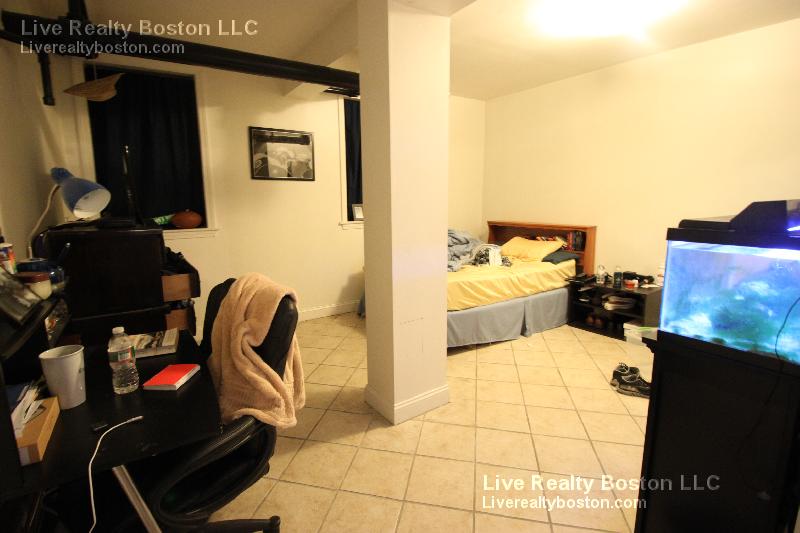 1258 Commonwealth Ave, Allston