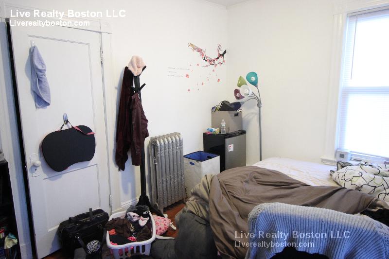 162 Kelton St, Brighton