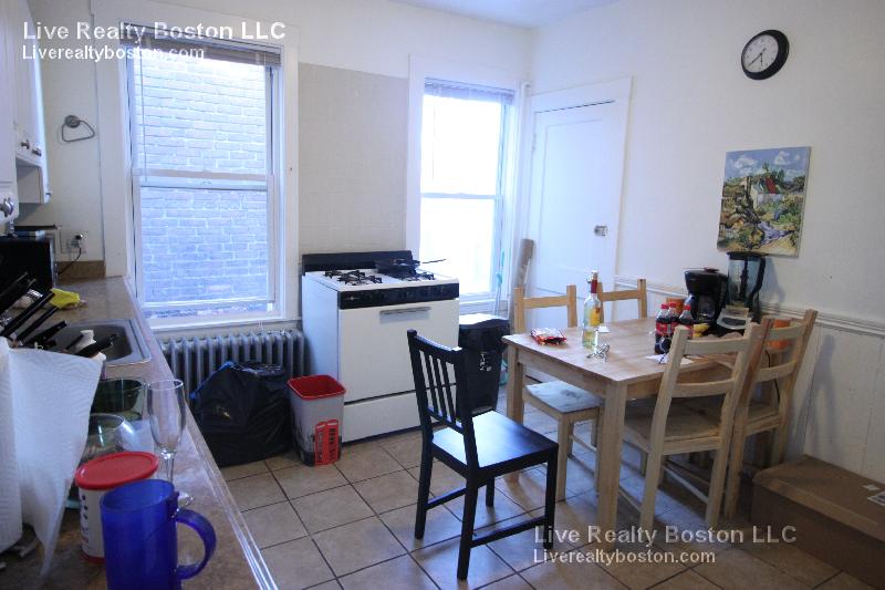 162 Kelton St, Brighton