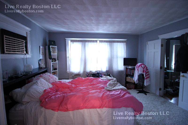 97 Oakland St, Brighton