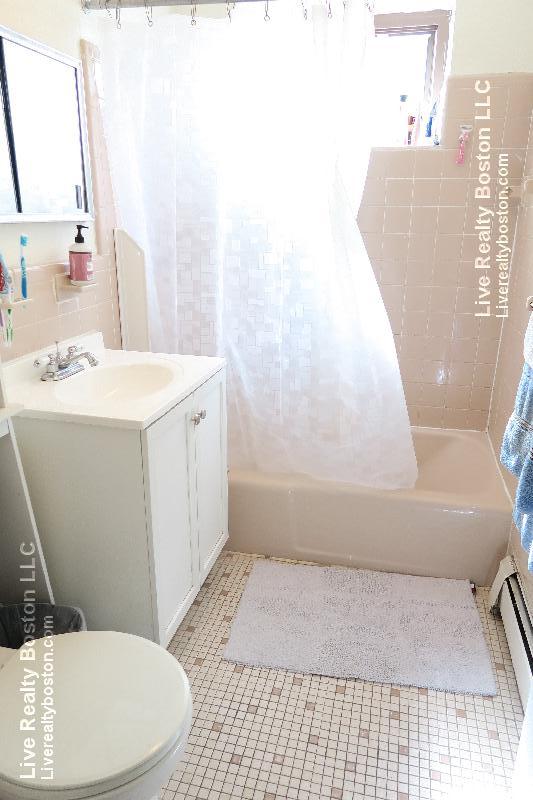 26 Allston St, Allston